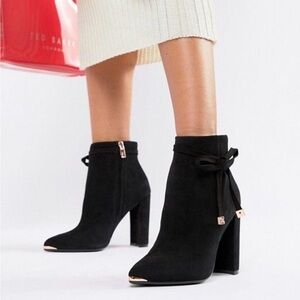 Ted Baker Black Suede Bow Ankle Boots Floral Lining Block Heel